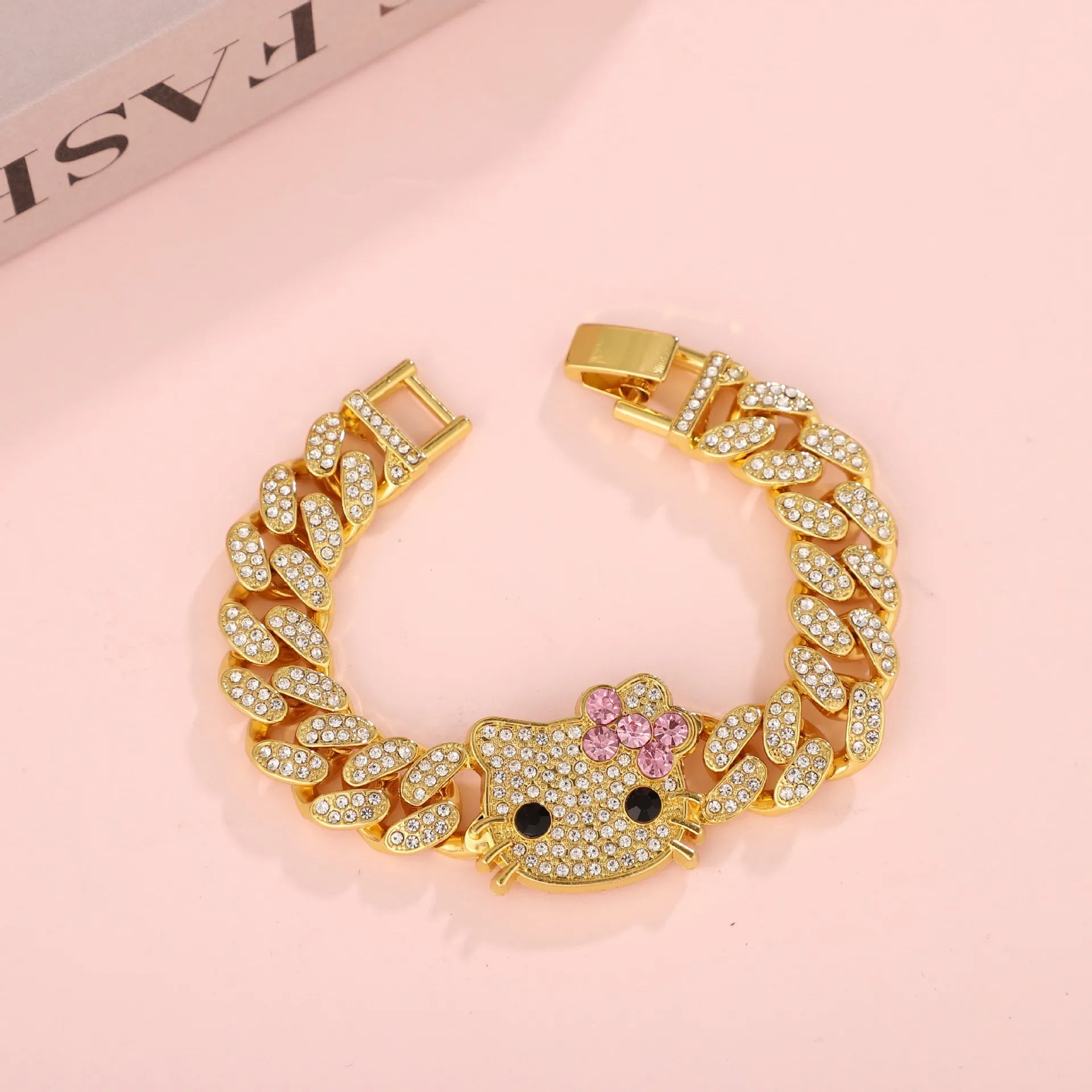 Luxury "Hello🎀Kitty"  Bracelet (33%off)